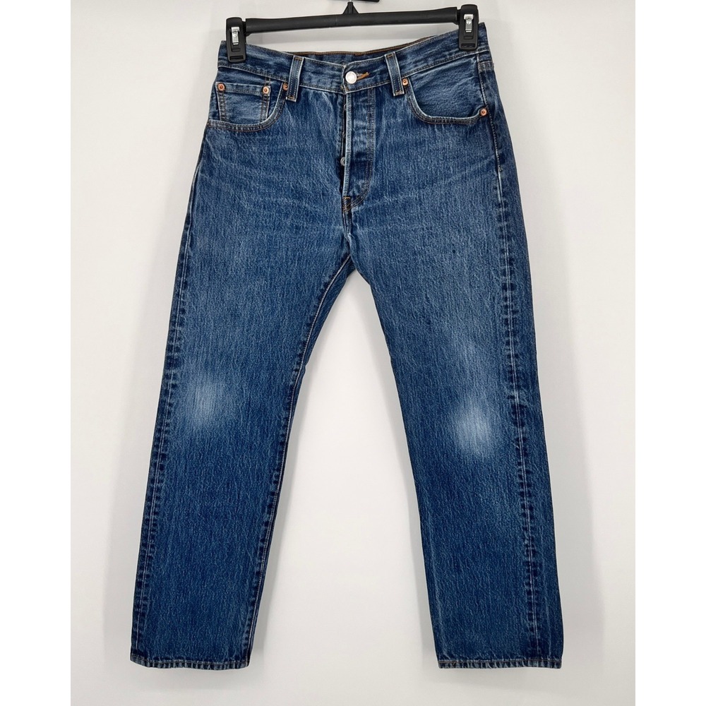Levi's Men's Straight Jeans in Medium Blue Denim
